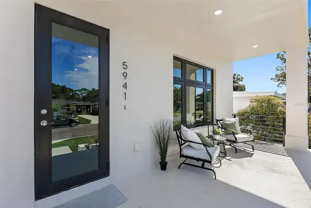 Listing Photo 6