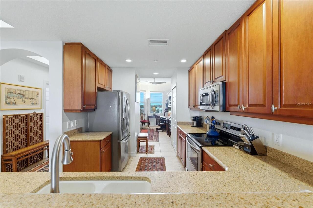 Listing Photo 18