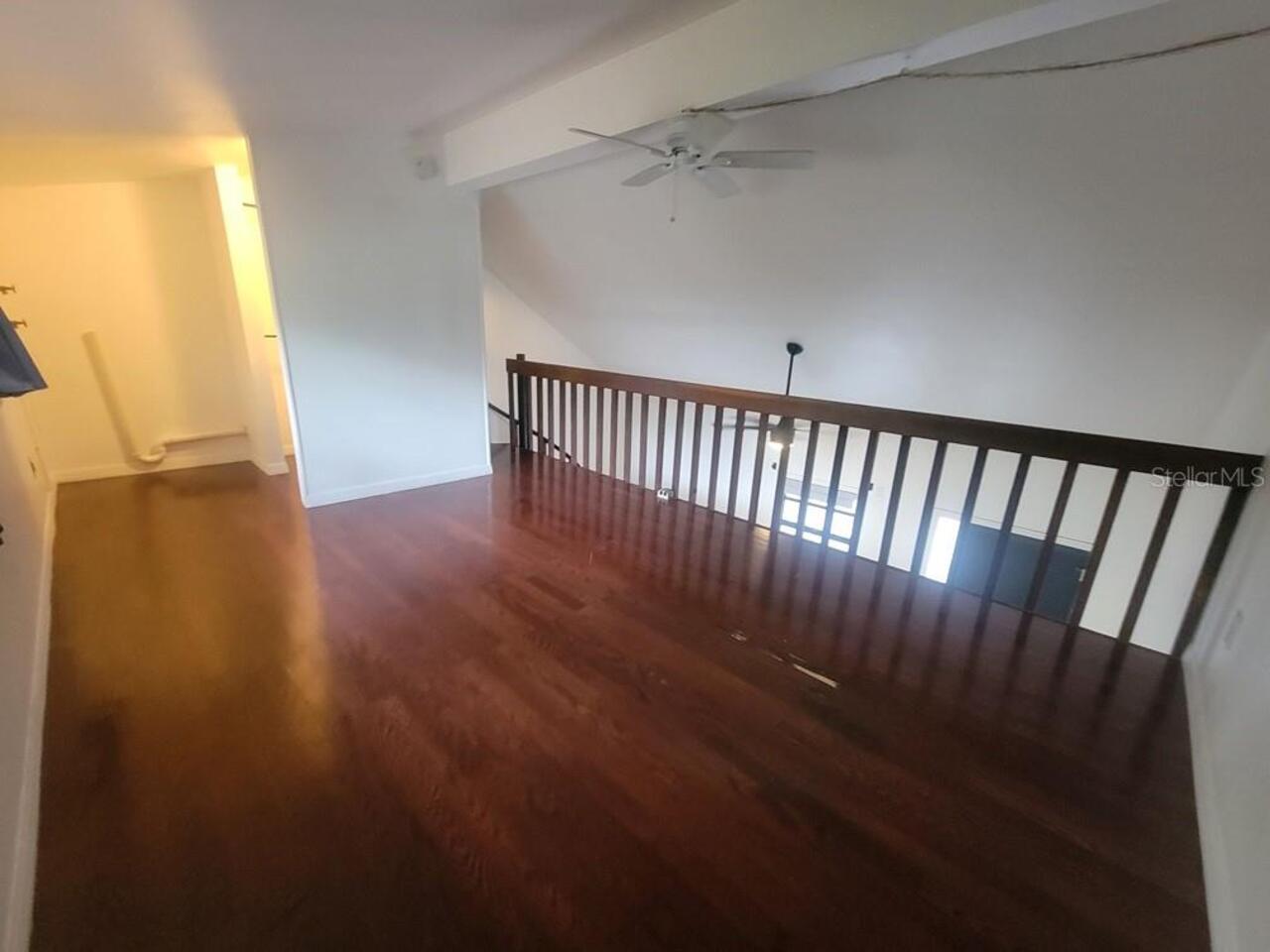 Listing Photo 11