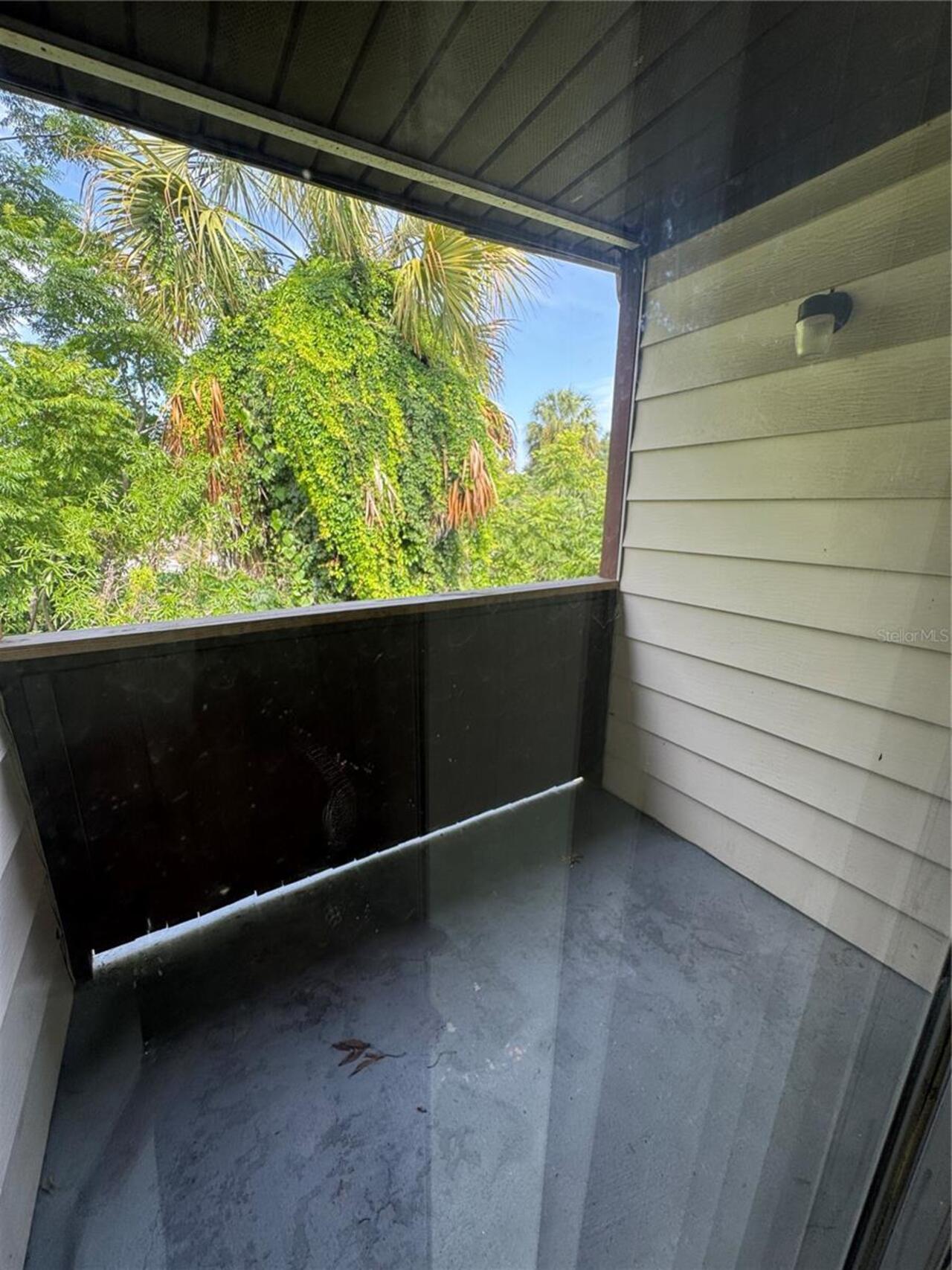 Listing Photo 8