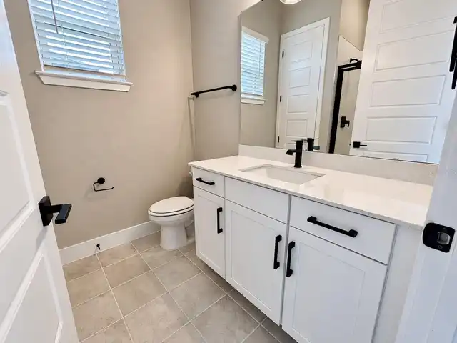 Listing Photo 14