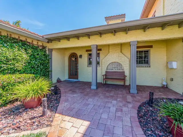 Listing Photo 7