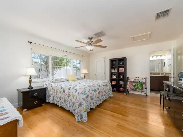 Listing Photo 31