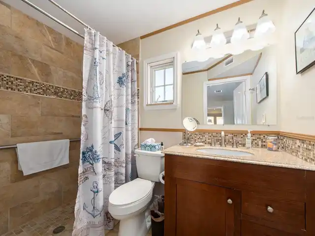 Listing Photo 34