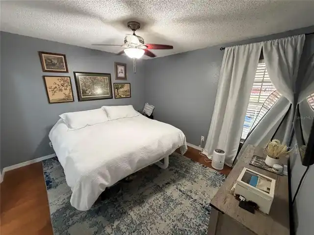 Listing Photo 18
