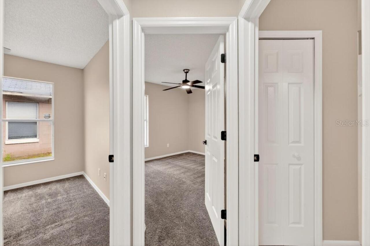 Listing Photo 12