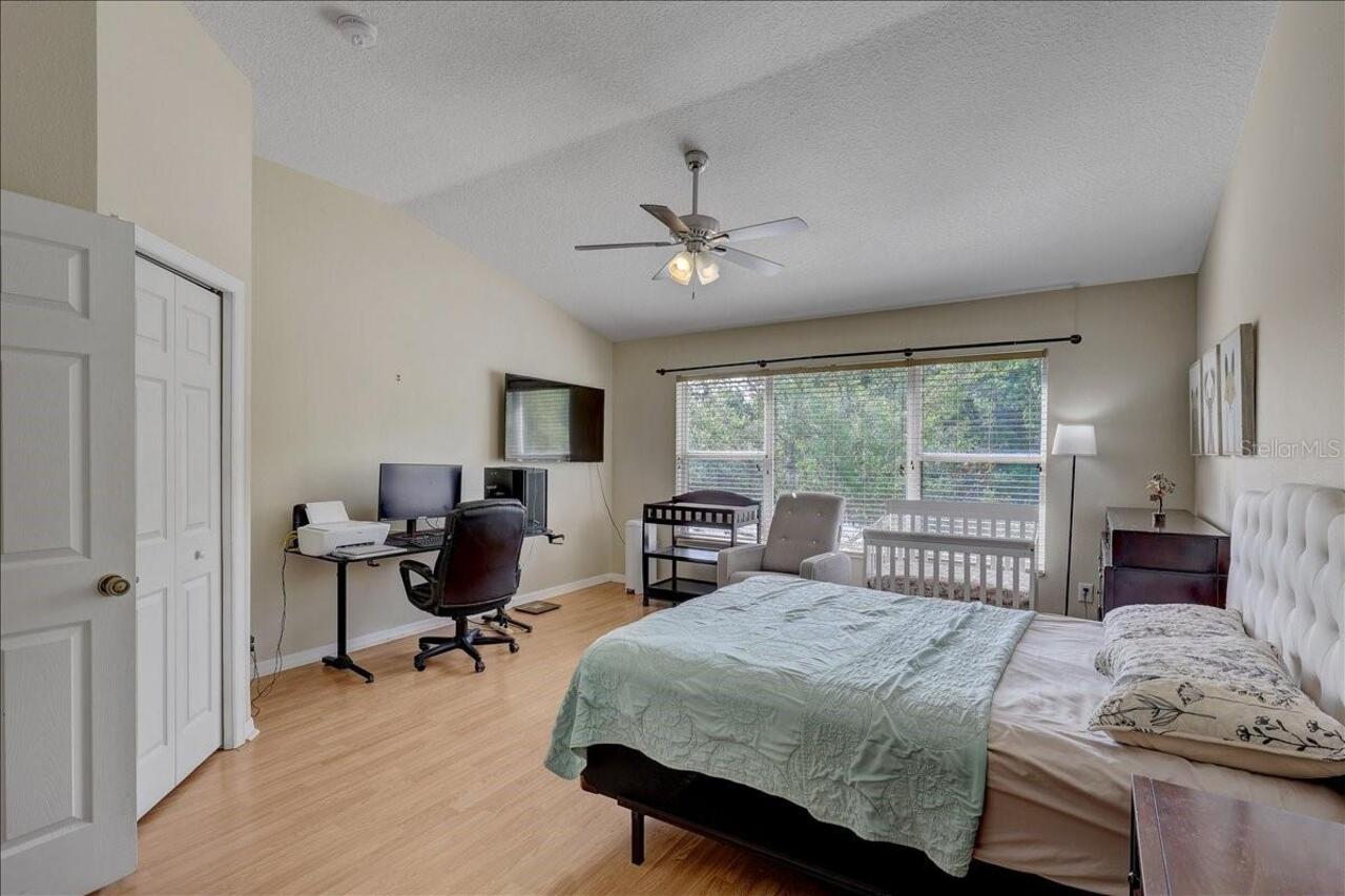 Listing Photo 16