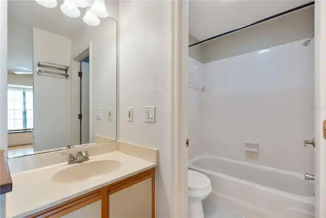 Listing Photo 15