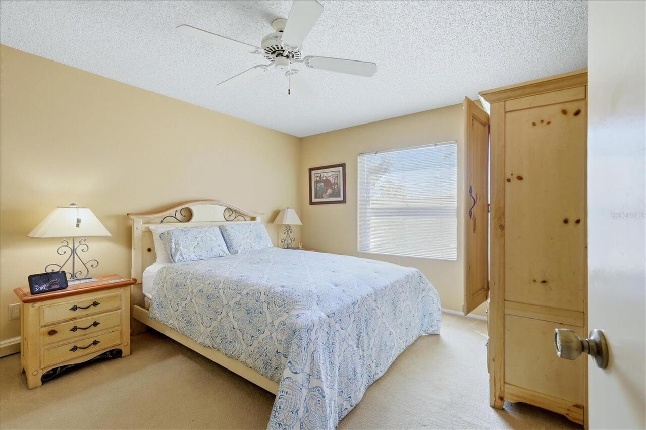 Listing Photo 16
