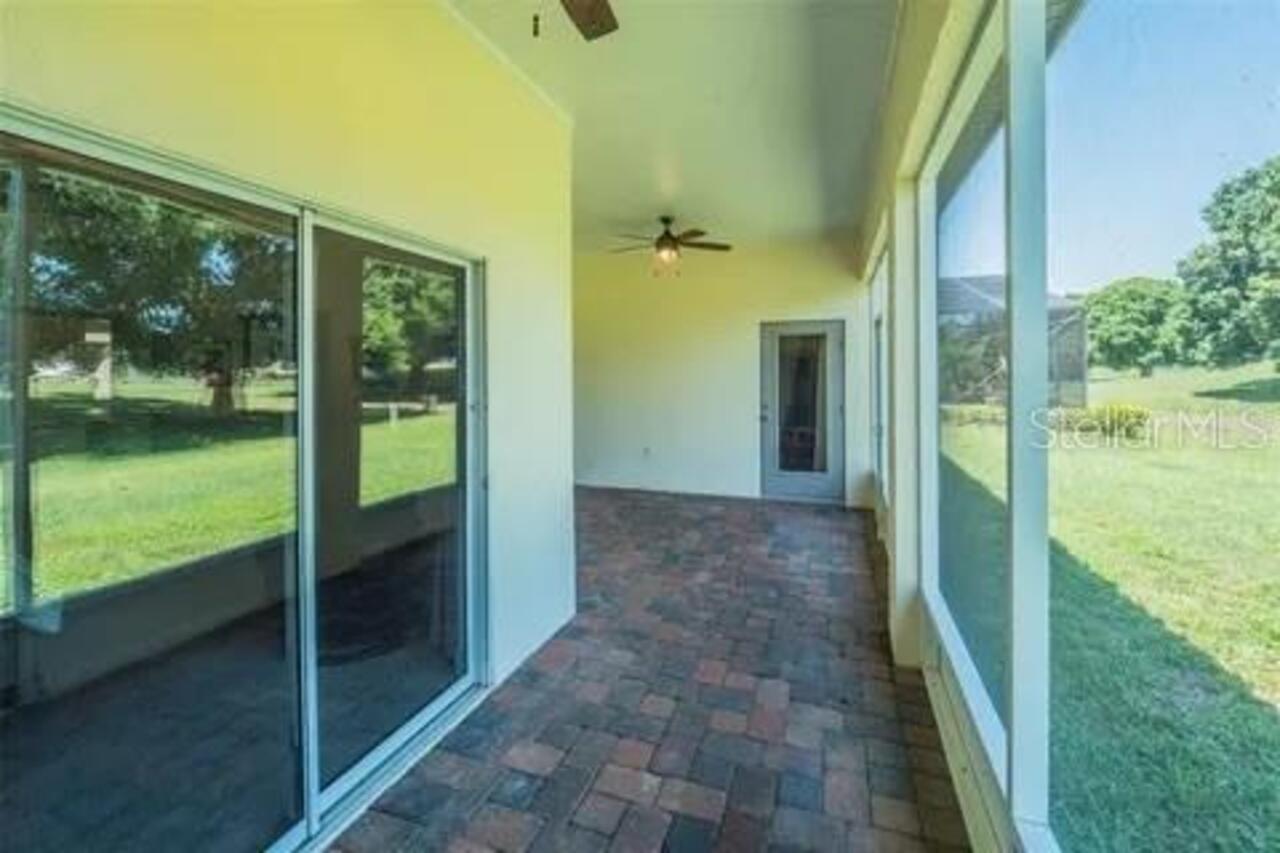 Listing Photo 17