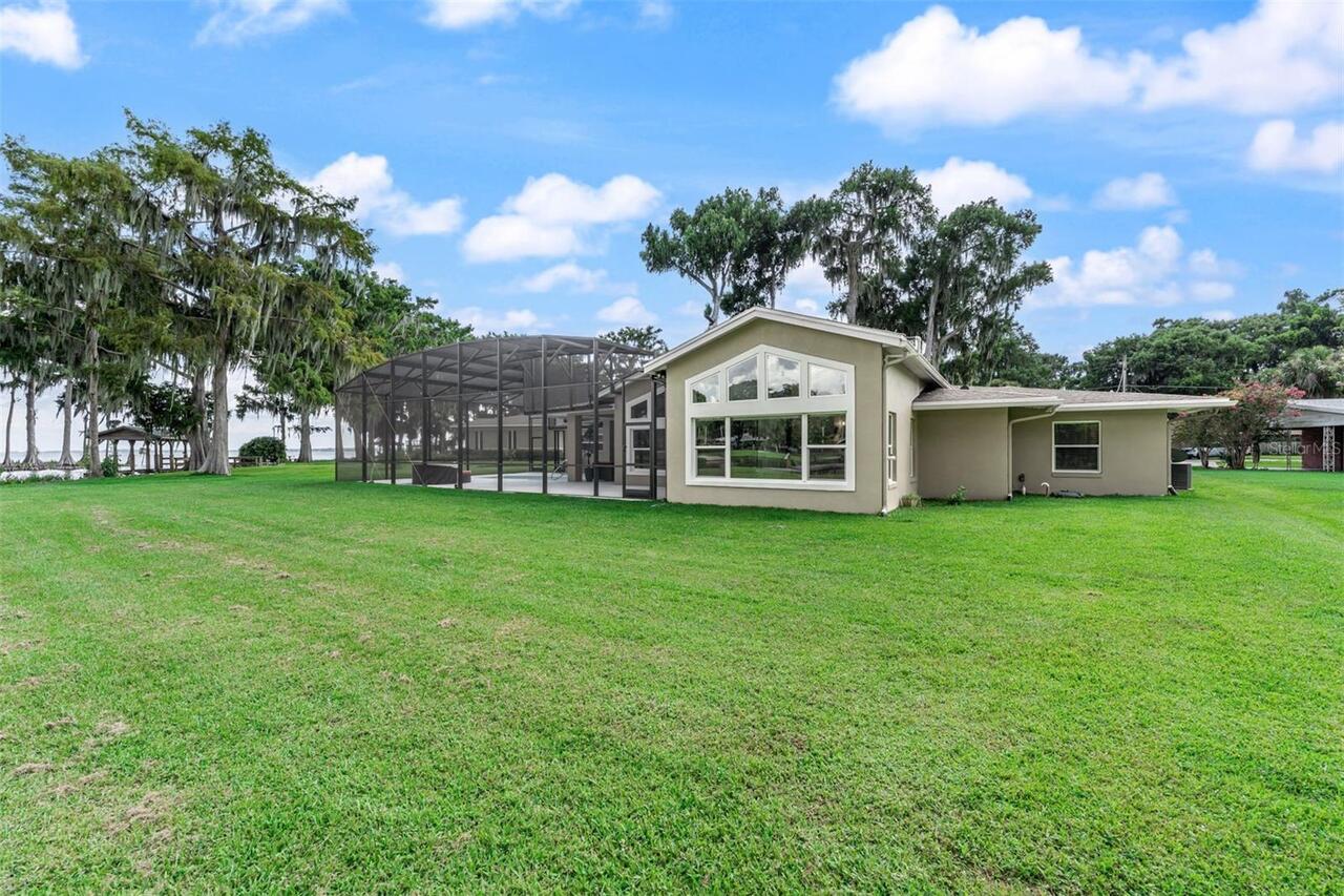 Listing Photo 16