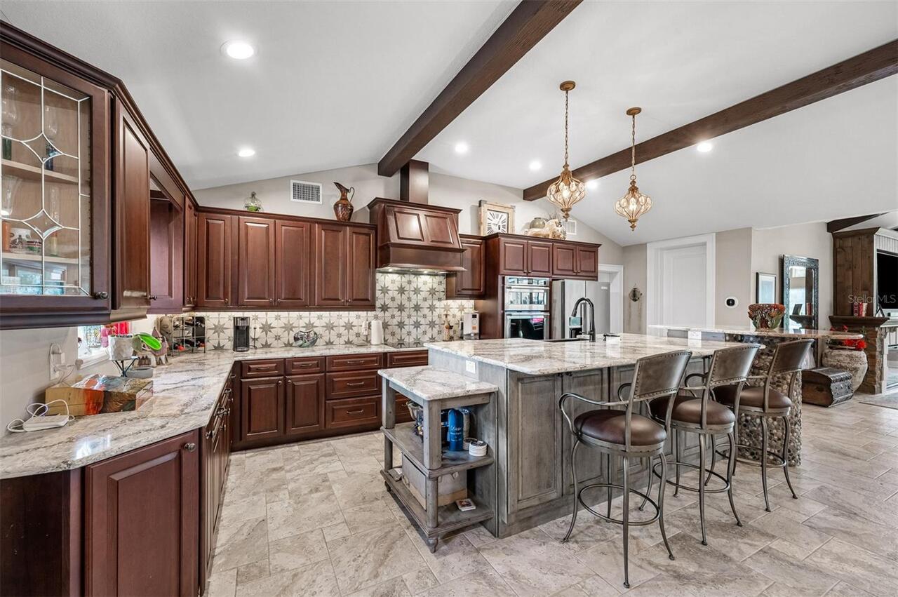 Listing Photo 18