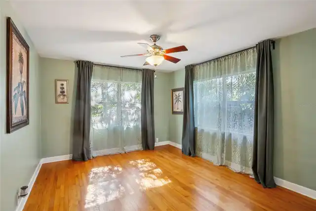Listing Photo 22