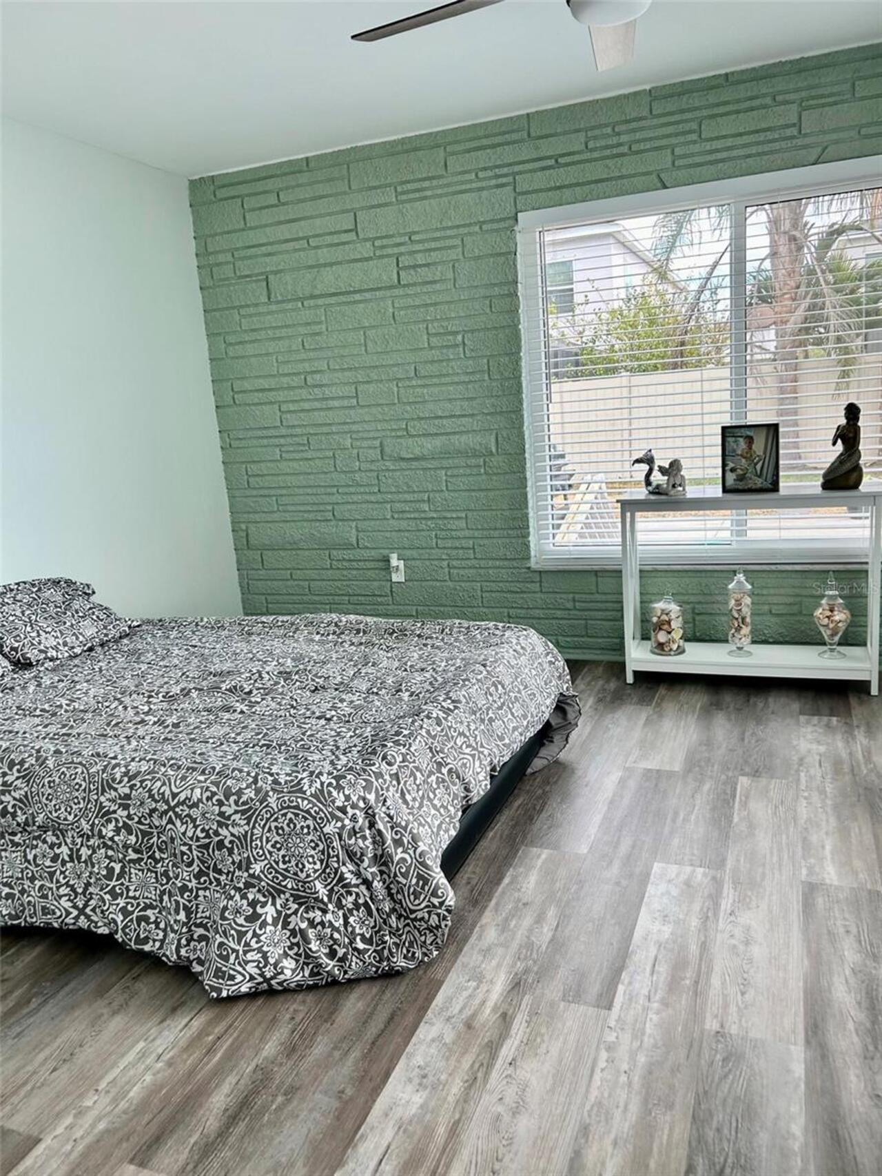 Listing Photo 42