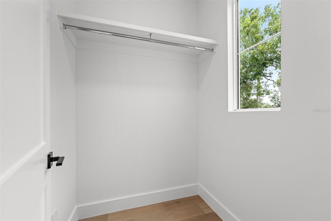 Listing Photo 43