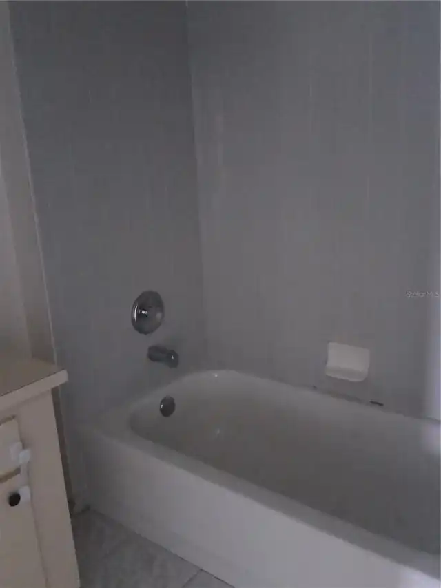 Listing Photo 7