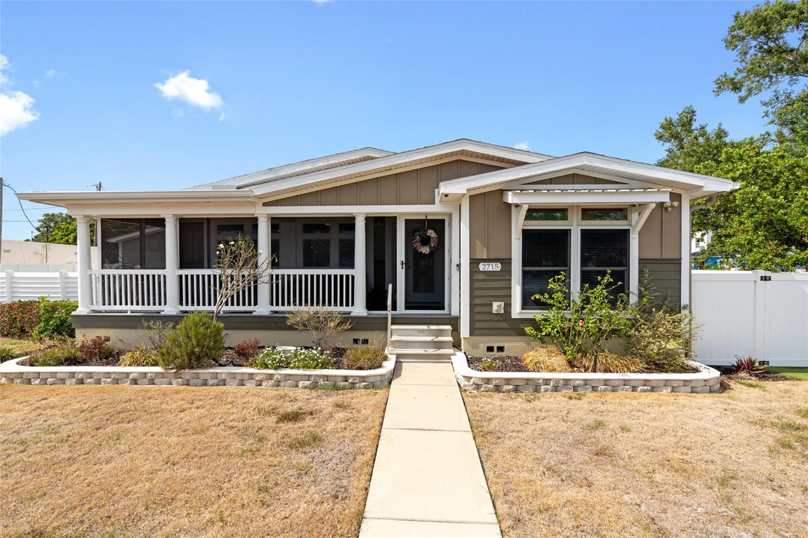 St Petersburg Real Estate