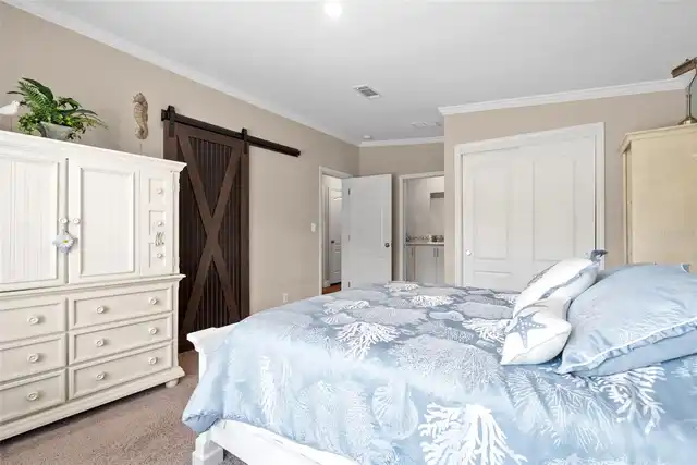 Listing Photo 22