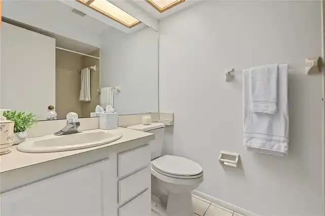 Listing Photo 19