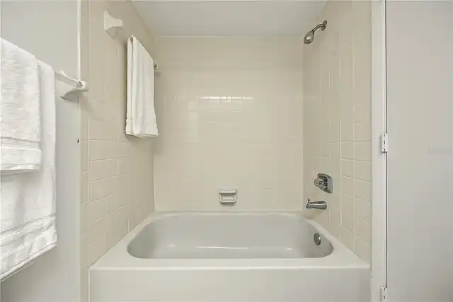 Listing Photo 20