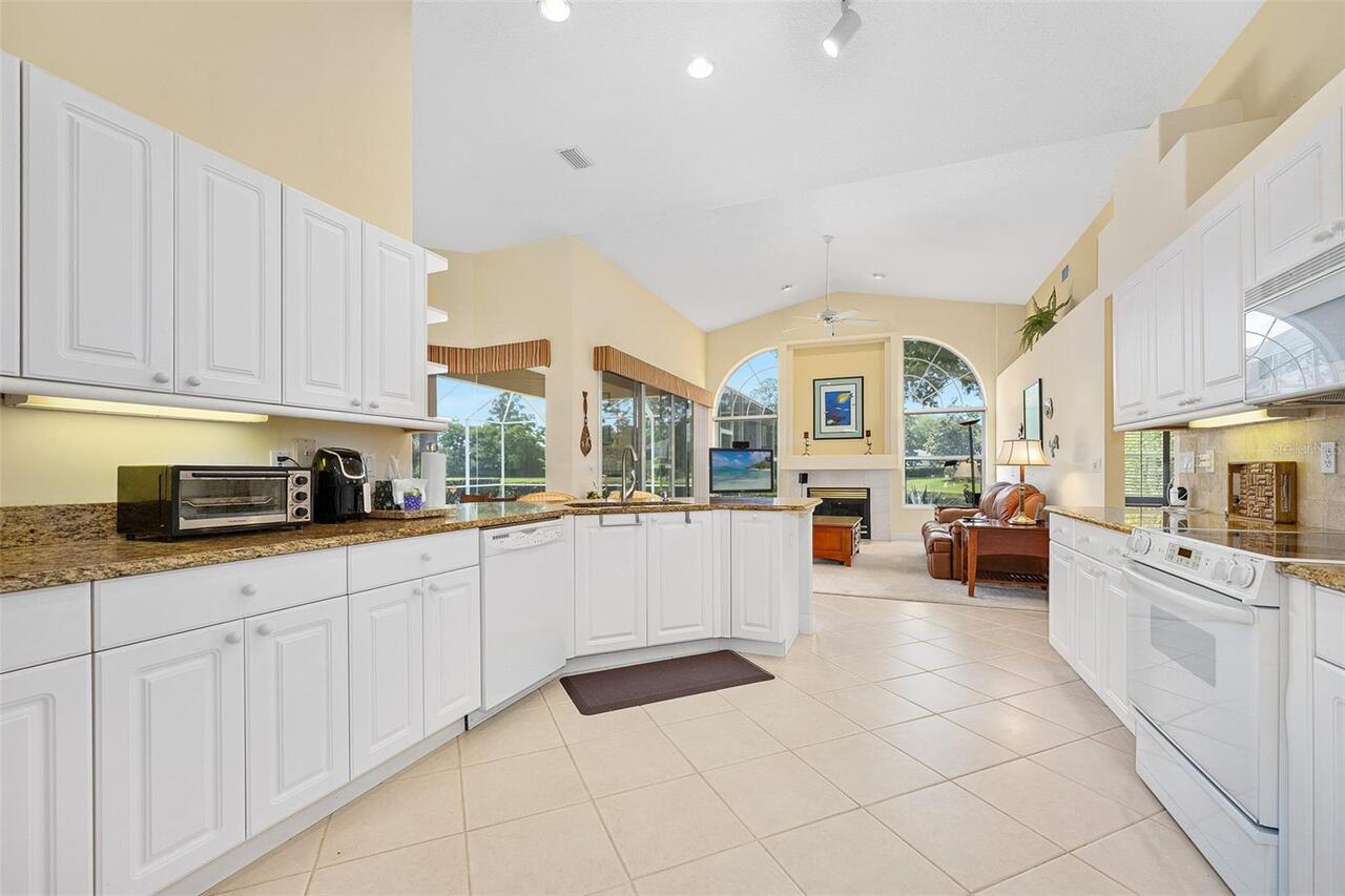 Listing Photo 16