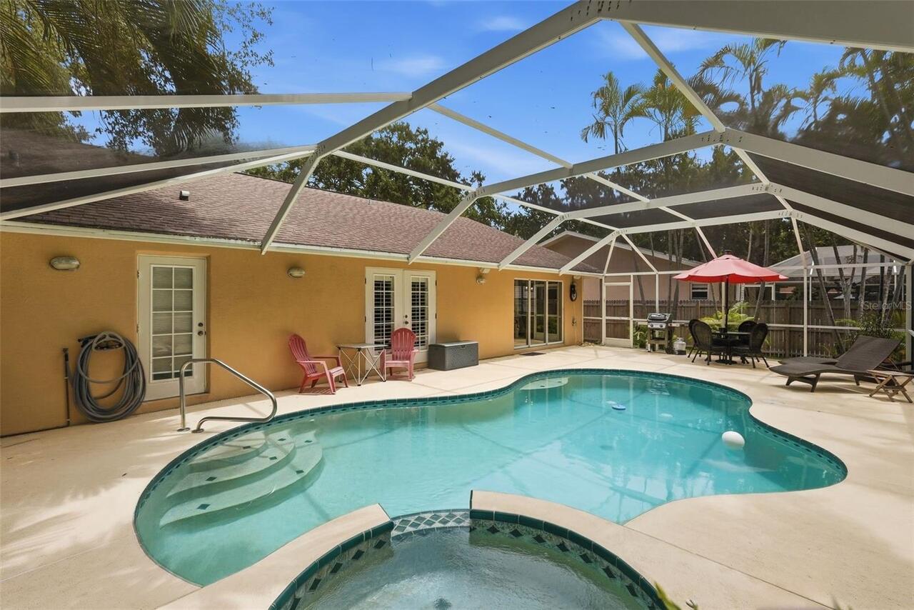 Listing Photo 11