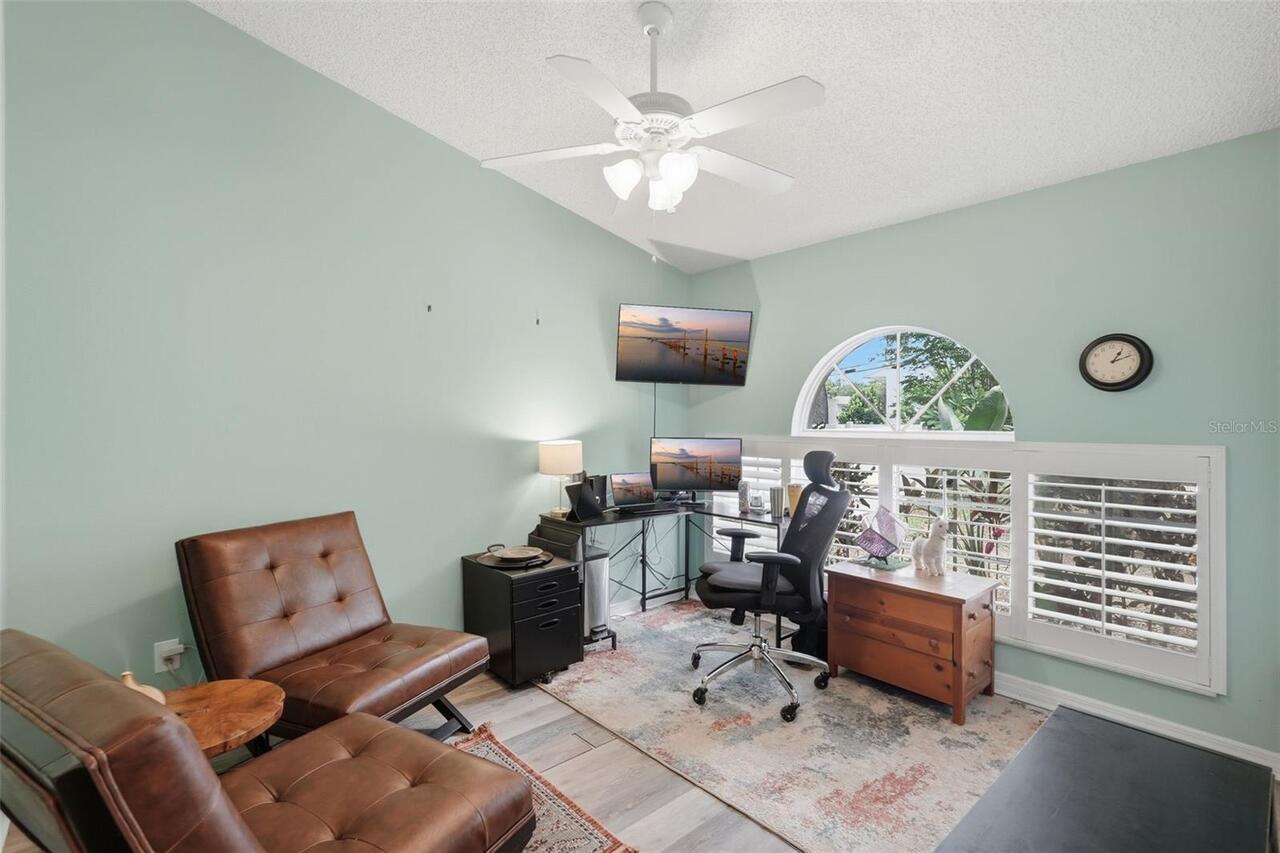 Listing Photo 23