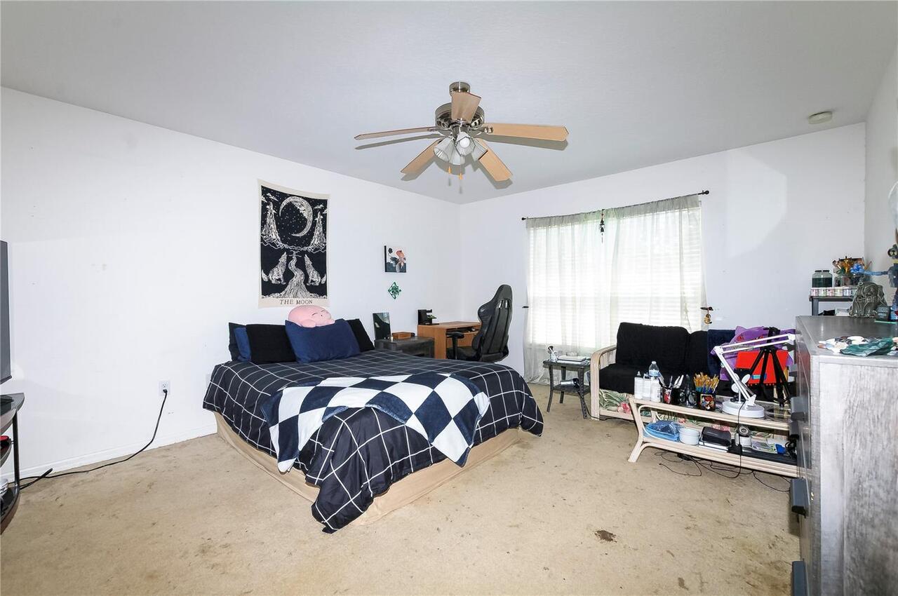 Listing Photo 17