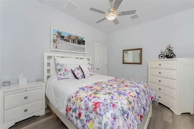 Listing Photo 34