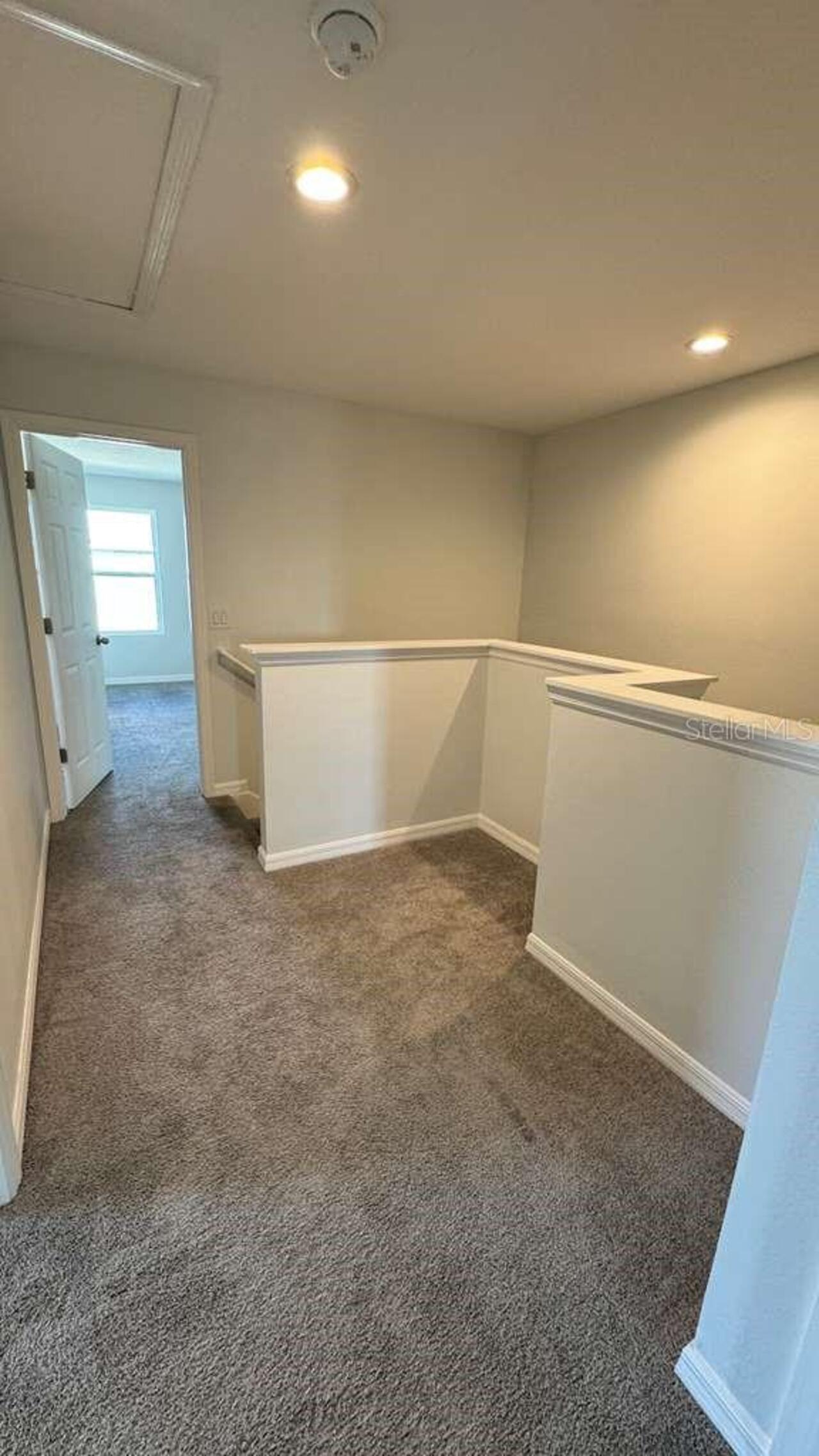 Listing Photo 8
