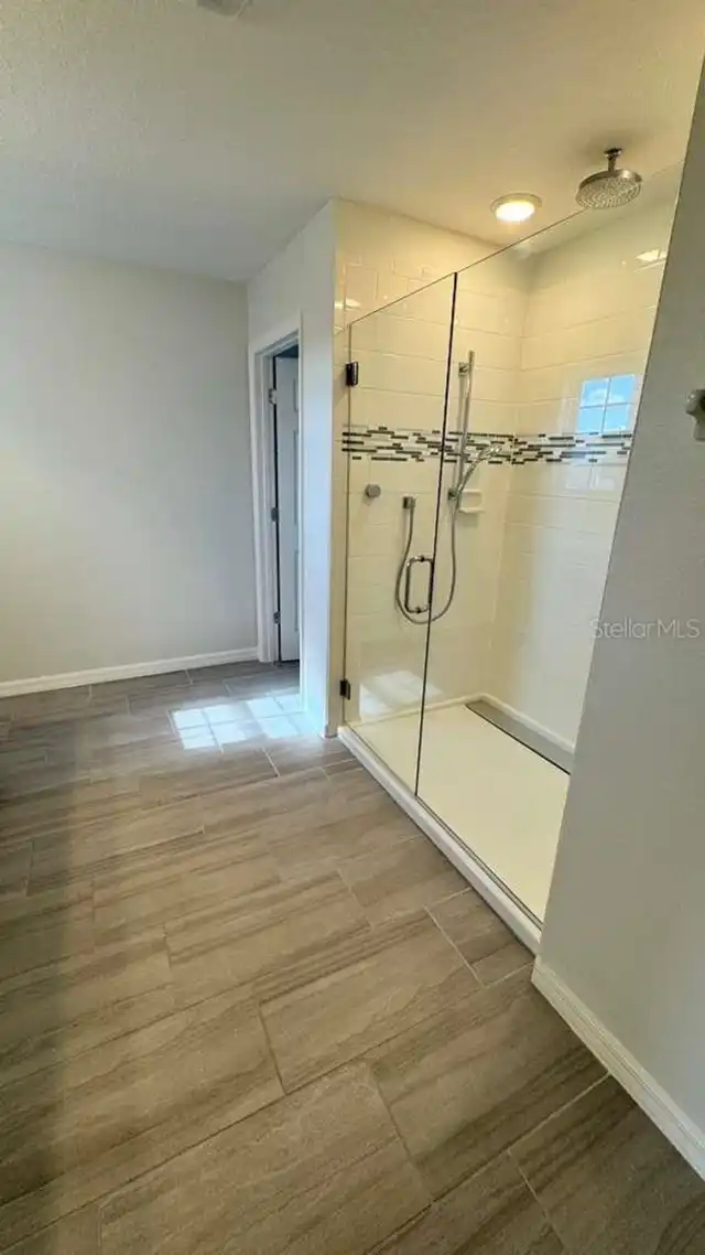 Listing Photo 19