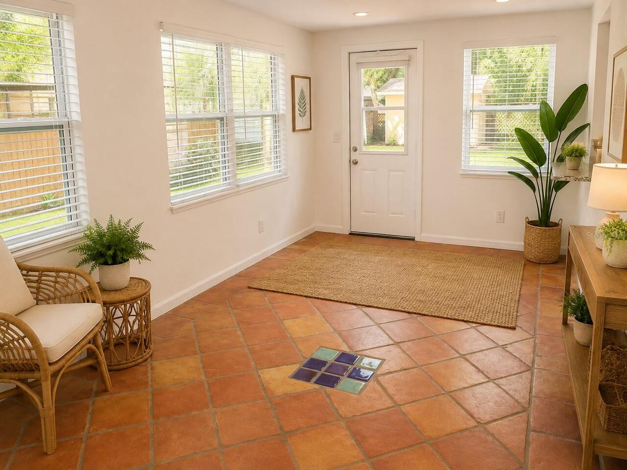 Listing Photo 8