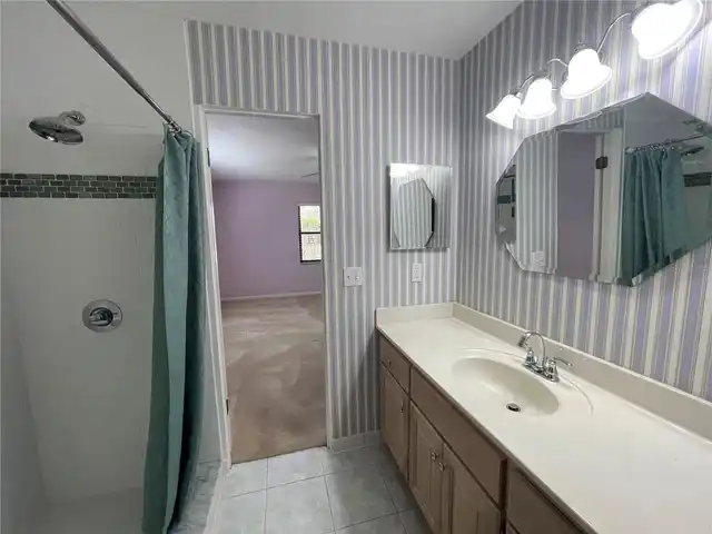 Listing Photo 33