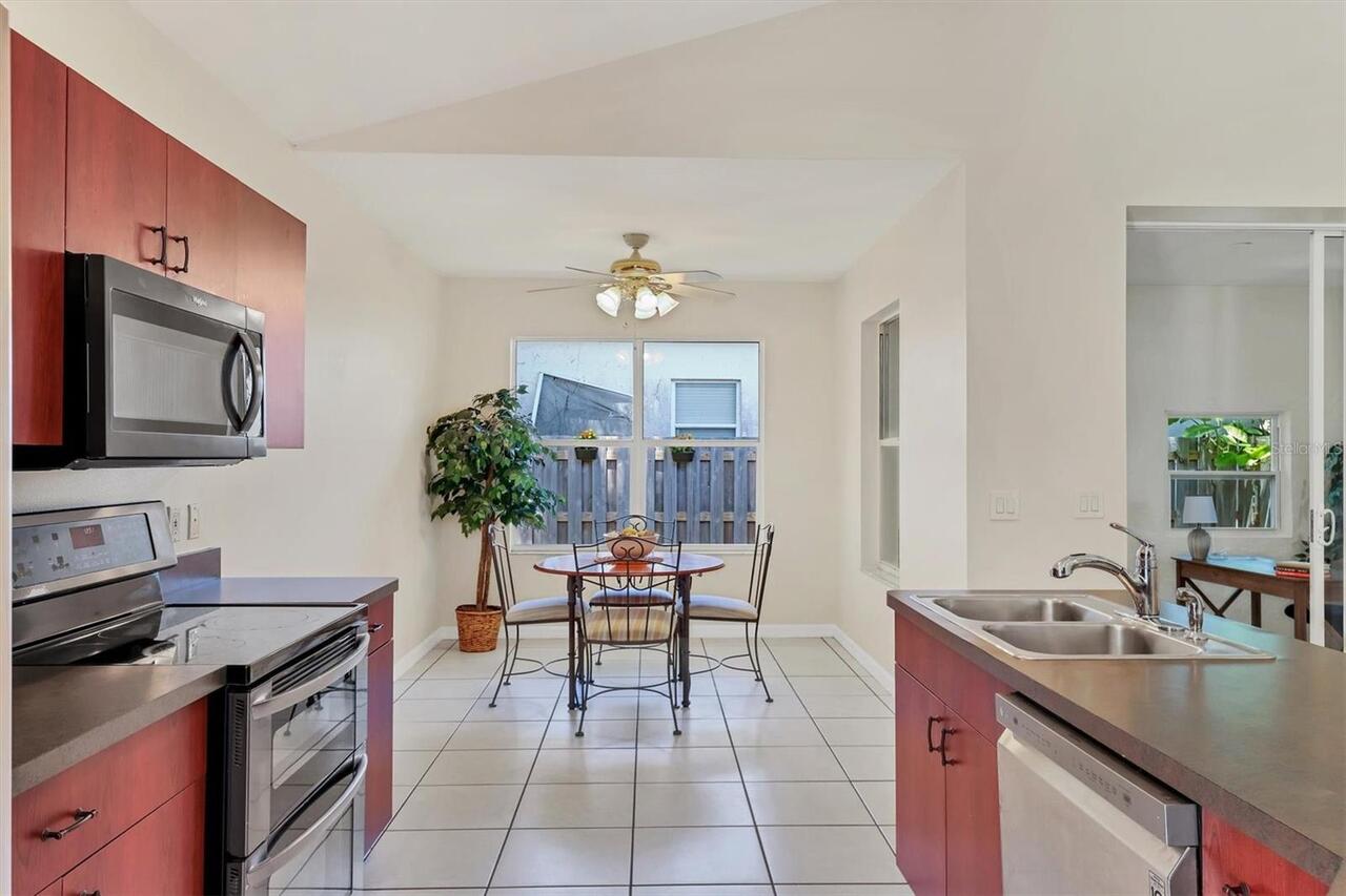 Listing Photo 18