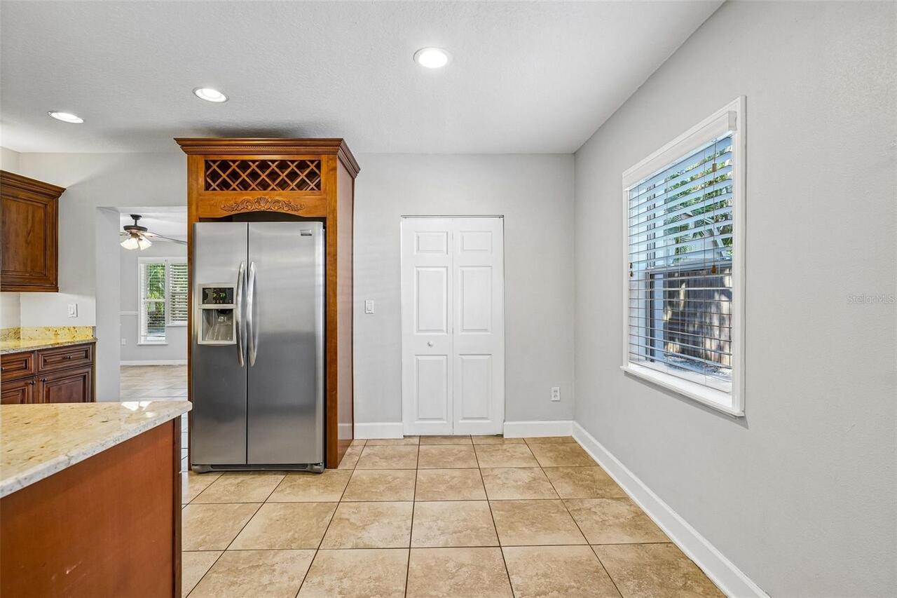 Listing Photo 17