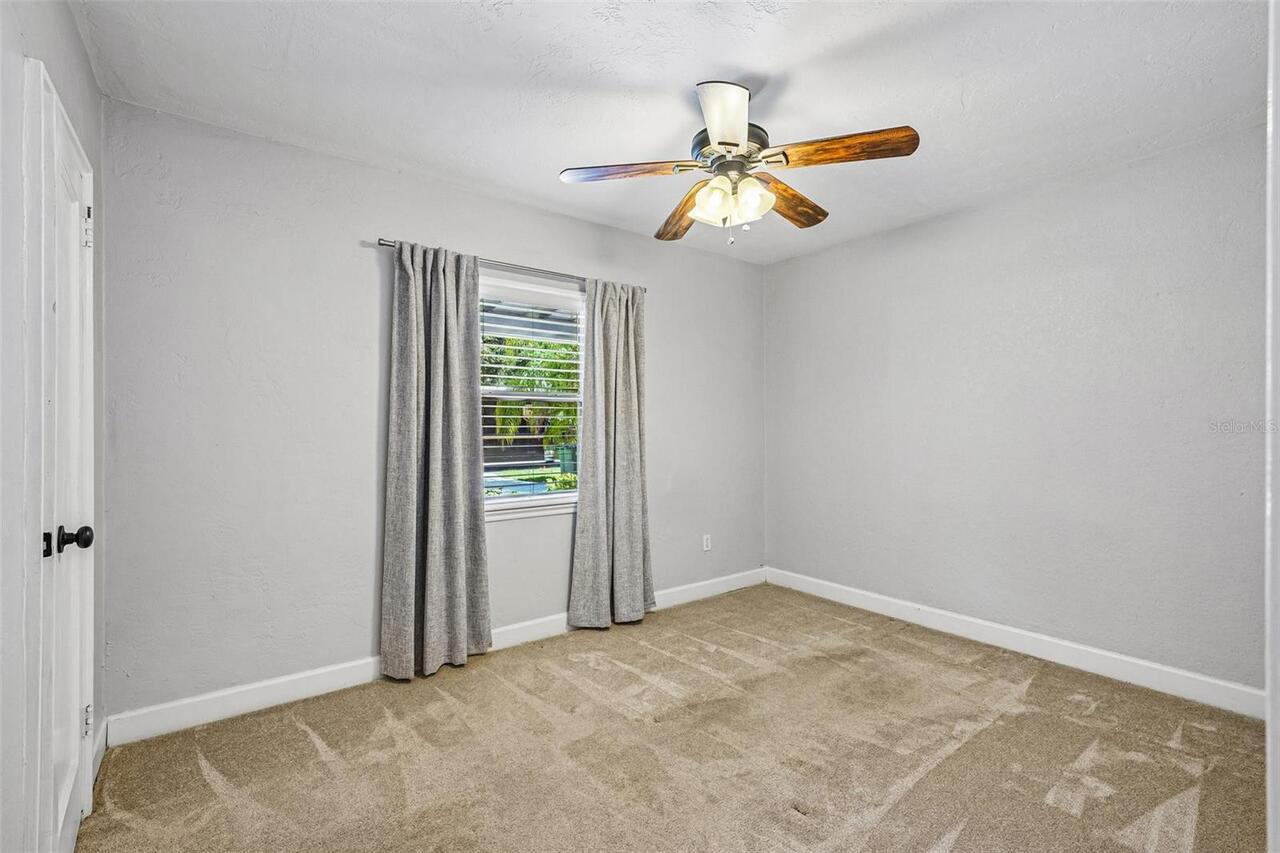 Listing Photo 37