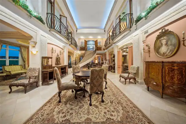 Listing Photo 11