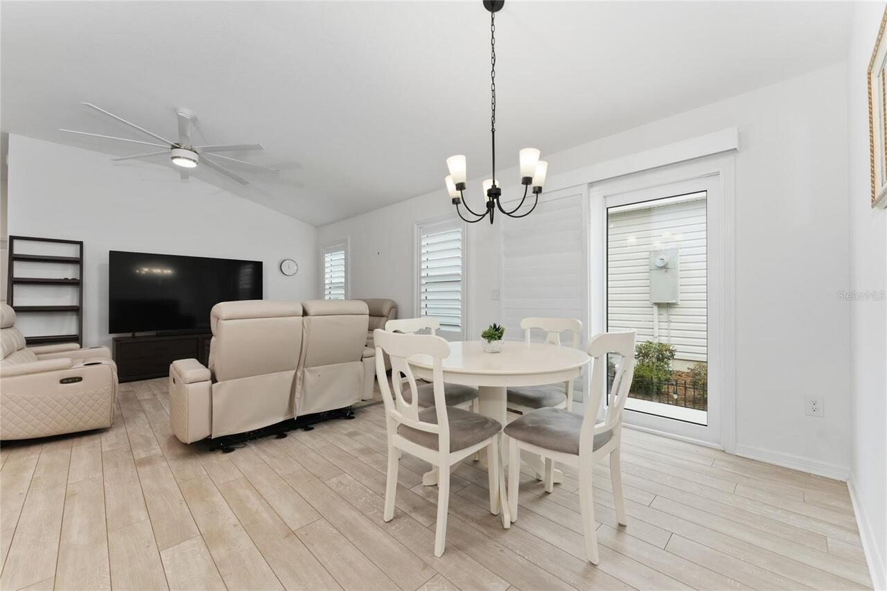 Listing Photo 8