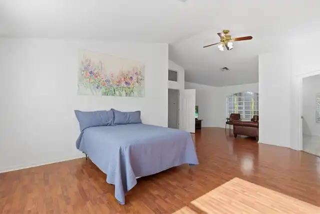 Listing Photo 42