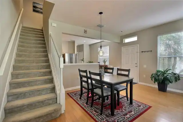 Listing Photo 8