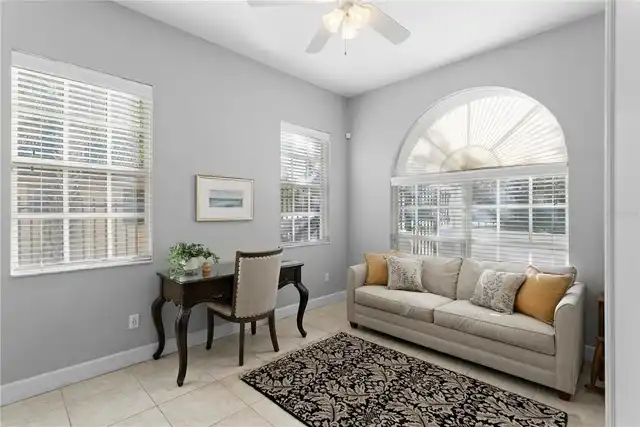 Listing Photo 9