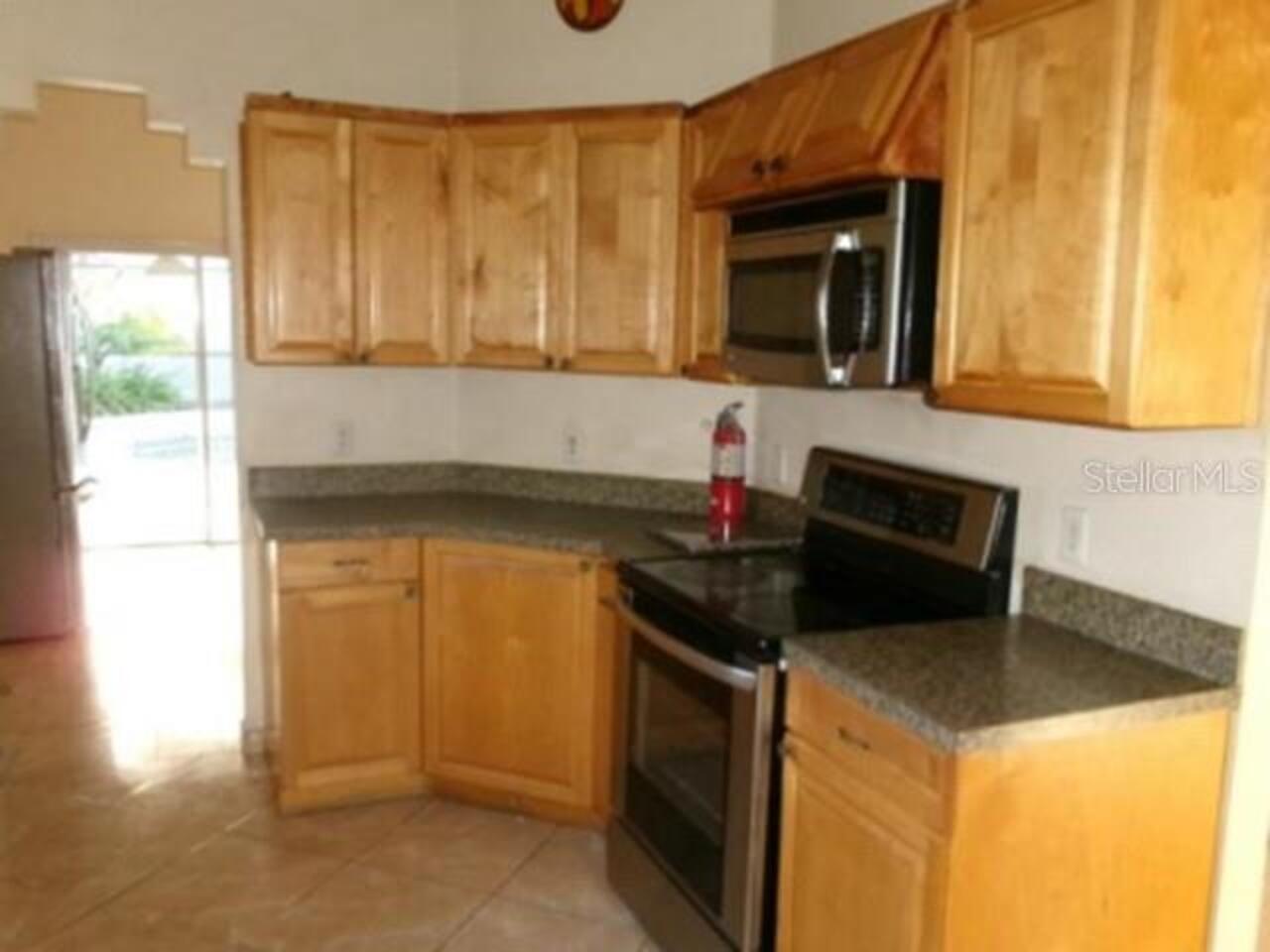 Listing Photo 6