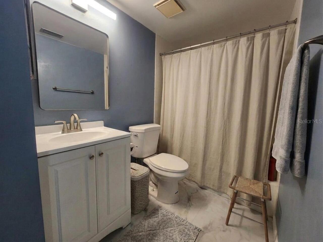 Listing Photo 9