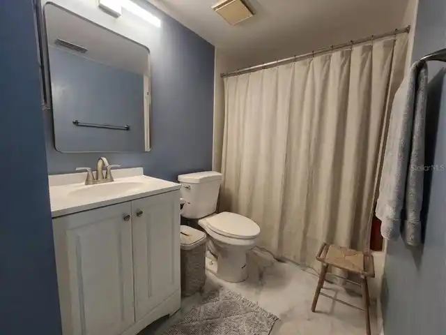 Listing Photo 9
