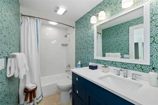 Listing Photo 25