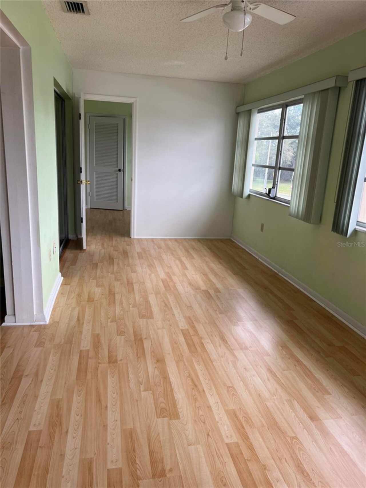 Listing Photo 13