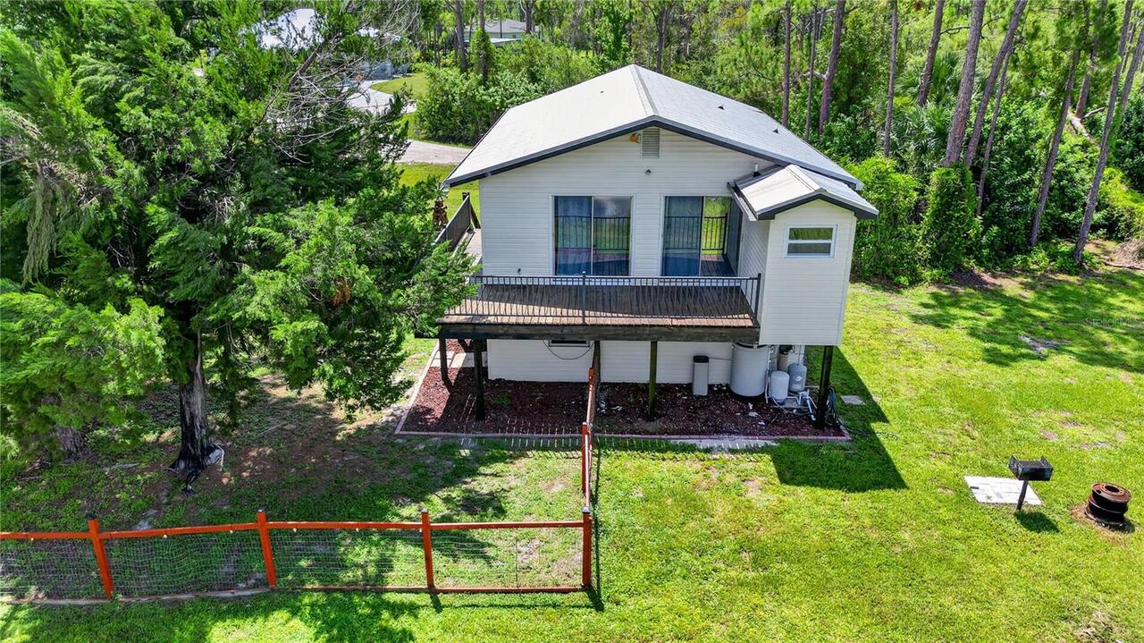 Listing Photo 10