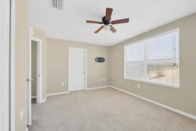 Listing Photo 34