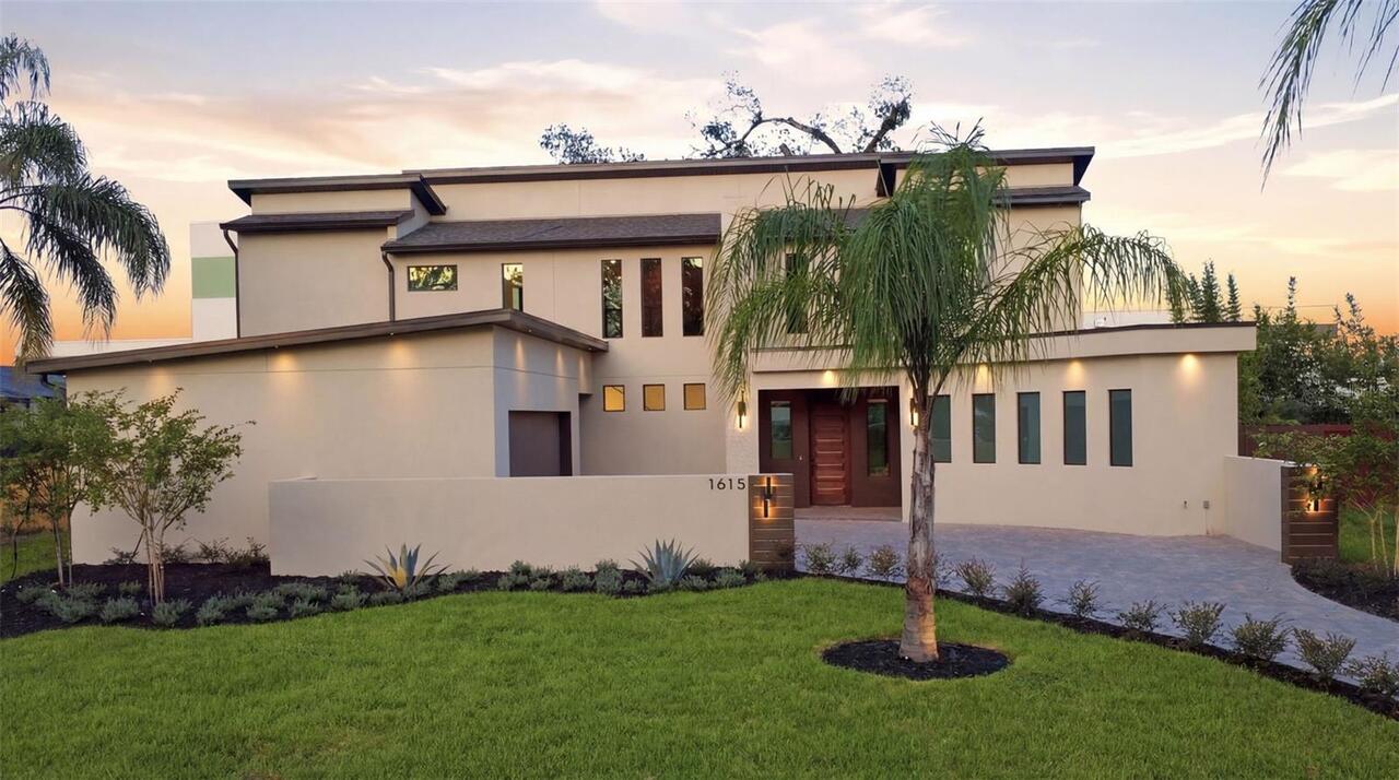 5BR, Home, 3BA, $1,530,000
Read More