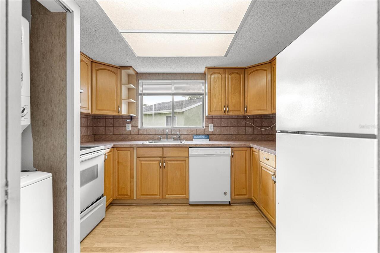 Listing Photo 17